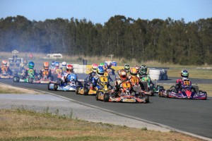 World Champion Paolo De Conto (#1) leading the field in the 2016 Race of Stars. (Pic: Coopers Photography)